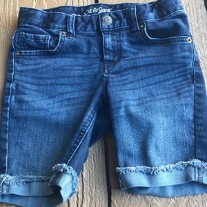 Cat & Jack Bermuda shorts